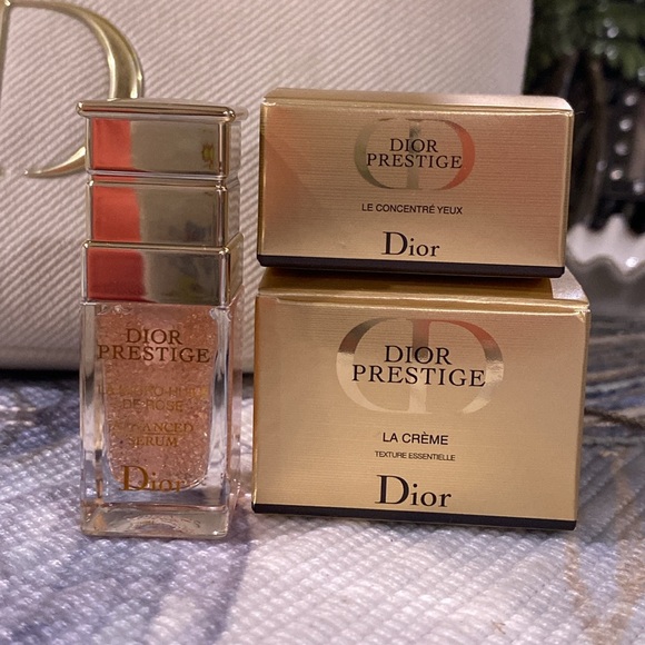 Dior Pouch & Prestige Skincare Set - Picture 2 of 10